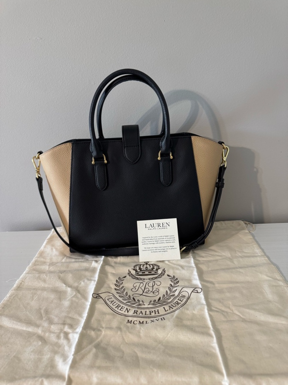 Lauren, Ralph Lauren, black /camel tote bag with gold logo with original tag - Picture 2 of 8